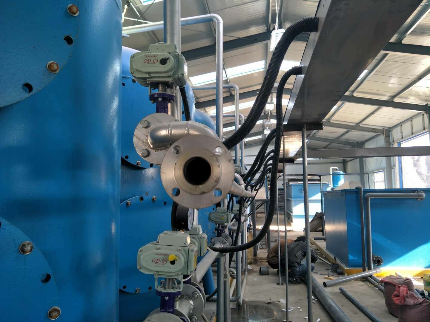 石油工業(yè)的脈動(dòng) 探索油田現(xiàn)場輸油管道及設(shè)施的專業(yè)影像世界